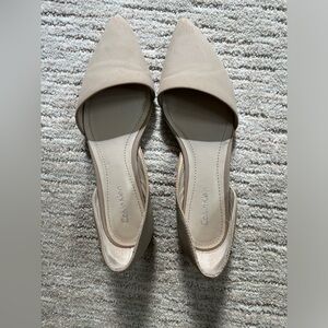 GUC | Calvin Klein nude flats | Size 5